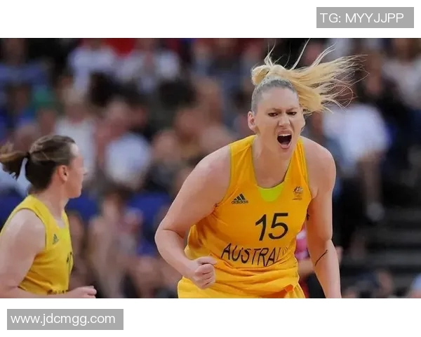 劳伦杰克逊：篮球传奇的崛起与辉煌人生旅程回顾